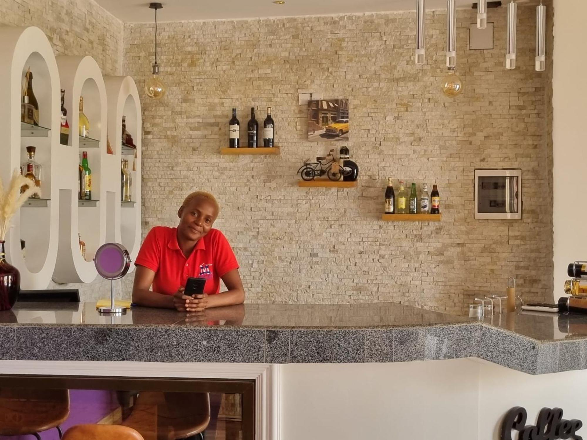 Appart Hotel Mireille Яунде Экстерьер фото