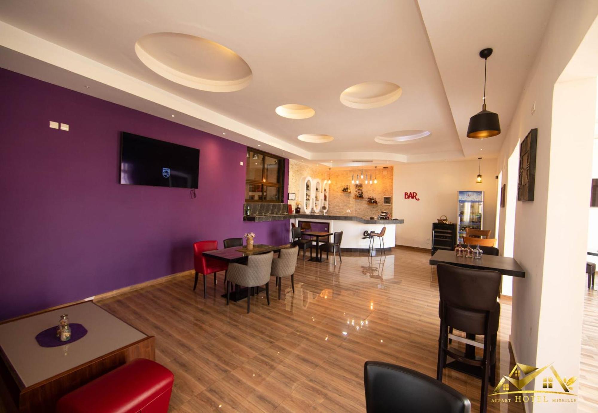 Appart Hotel Mireille Яунде Экстерьер фото