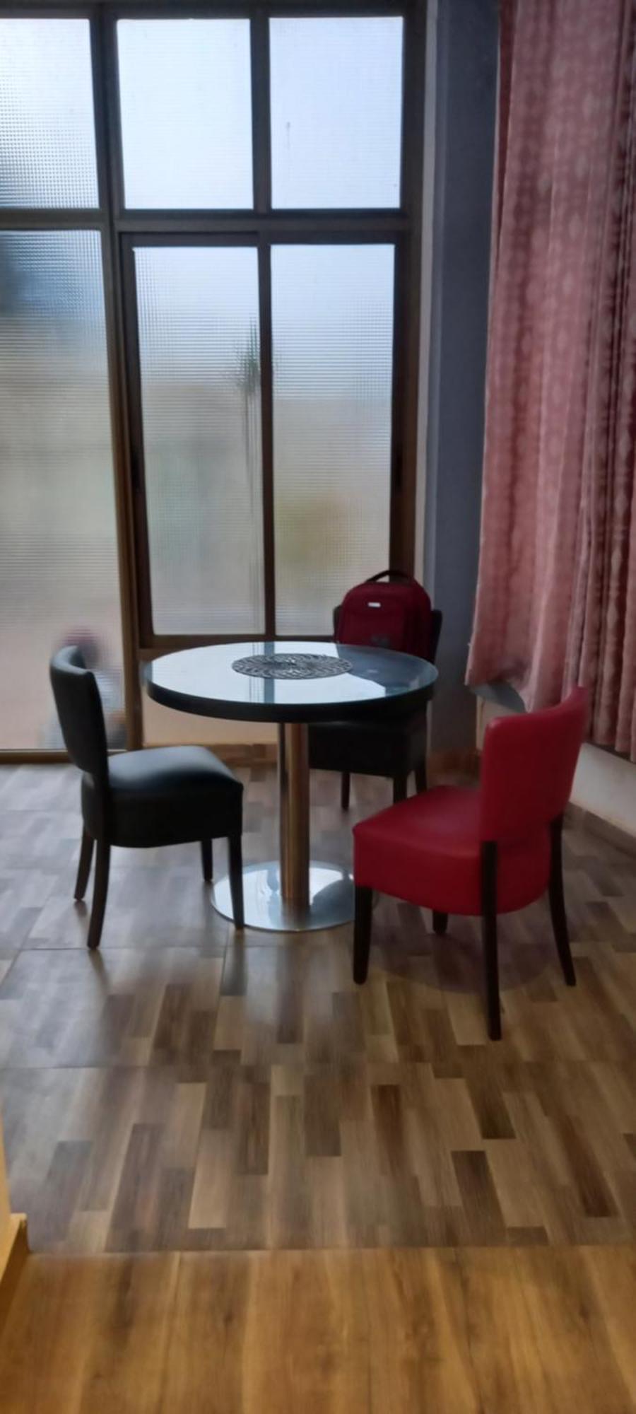 Appart Hotel Mireille Яунде Экстерьер фото